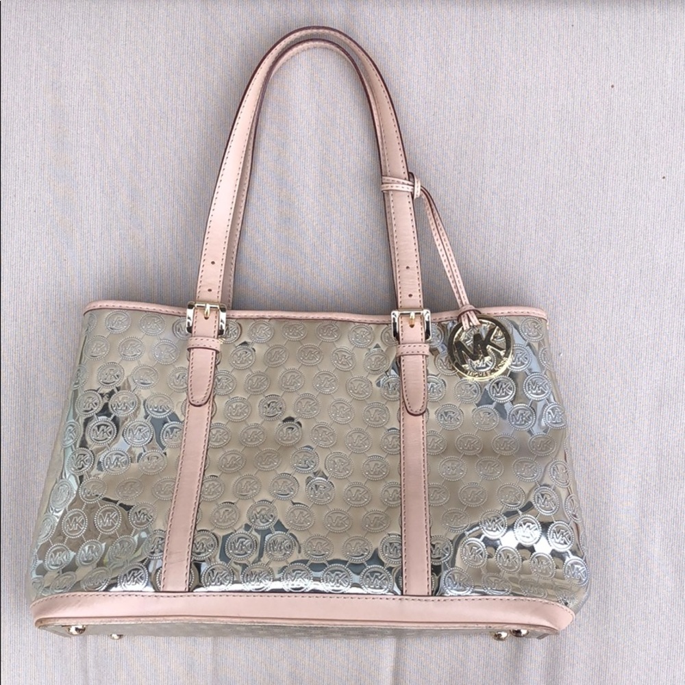 Authentic Michael Kors monogram gold tote!